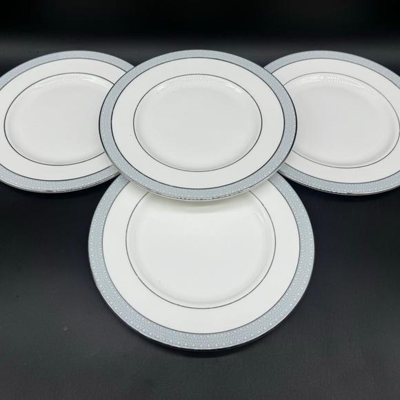 Royal Doulton Etude Salad Plates(Set of 4) Bone China England - Picture 1 of 5